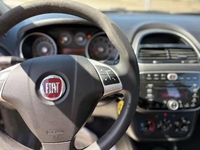 Fiat Punto Evo 1.3 Mjt 95 CV DPF 5 porte S&S Dualogic Emotion (11)