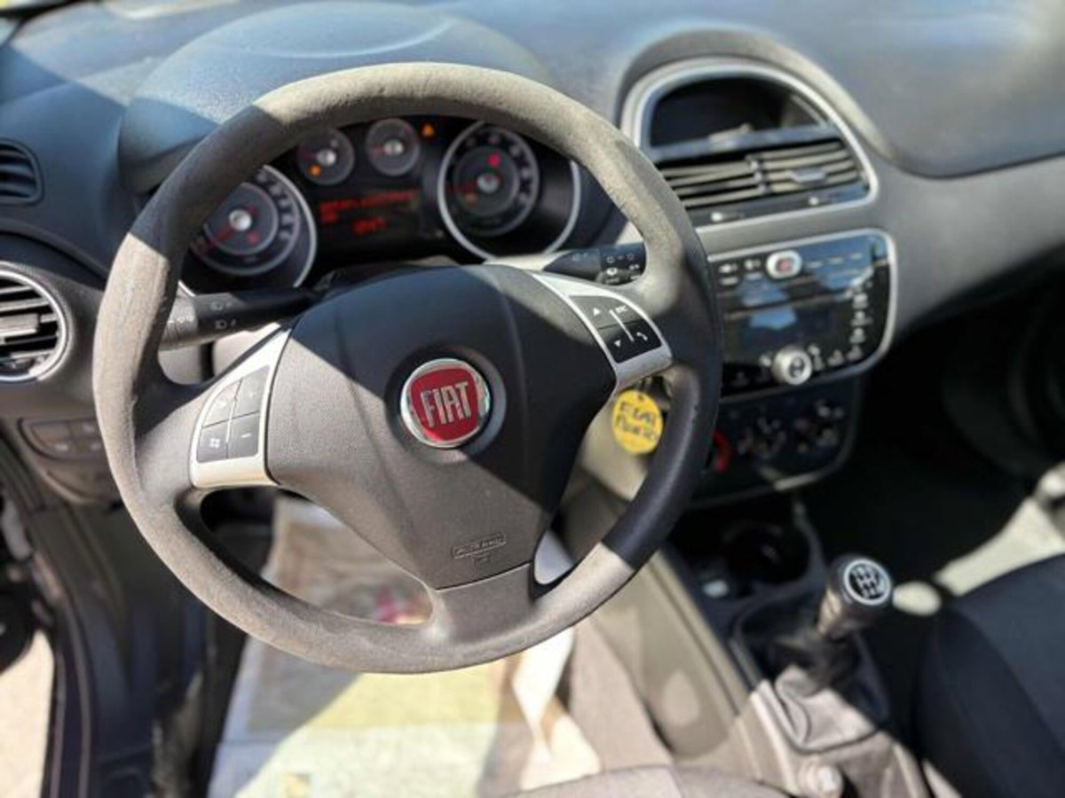 Fiat Punto Evo 1.3 Mjt 95 CV DPF 5 porte S&S Dualogic Emotion (7)