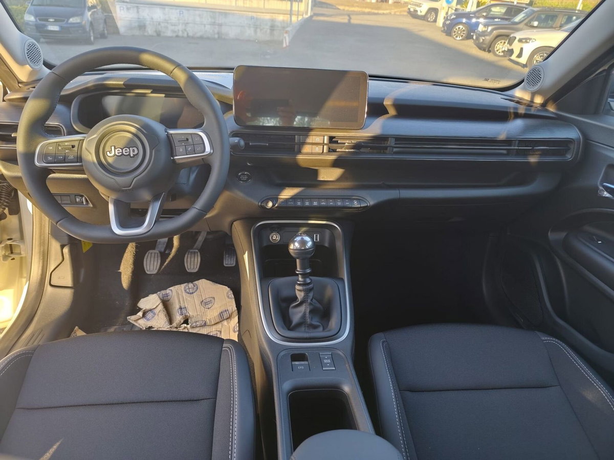 Jeep Avenger 1.2 turbo Altitude fwd 100cv (11)