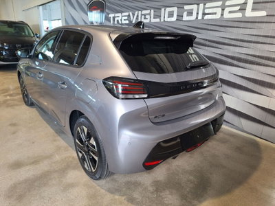 Peugeot 208 motore elettrico 136 CV 5 porte GT Pack (4)