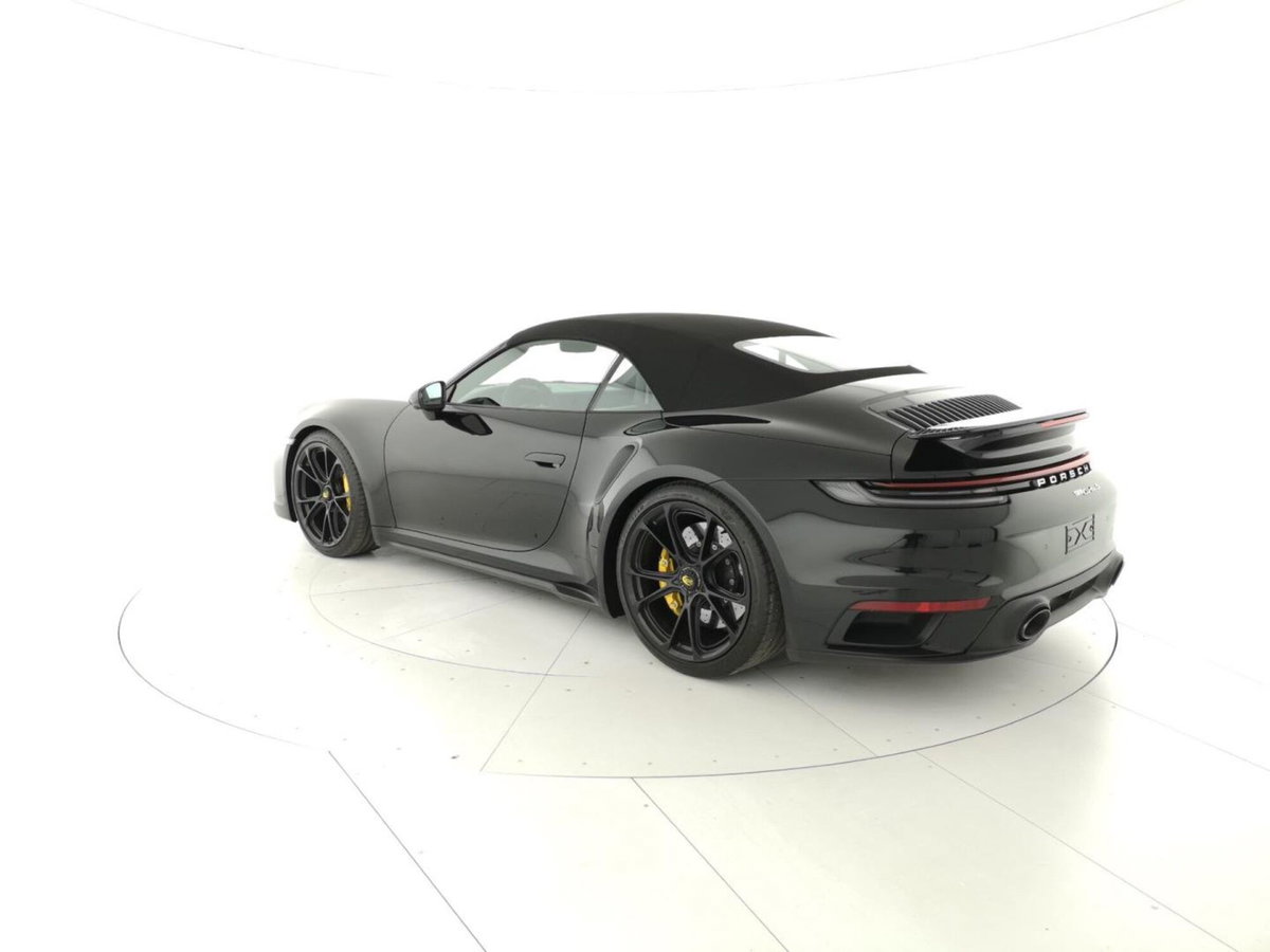 Porsche 911 Cabrio Cabrio 3.7 Turbo S auto (3)