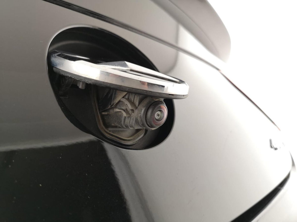 Mercedes-Benz CLS 400 d 4Matic Auto Premium Plus (5)