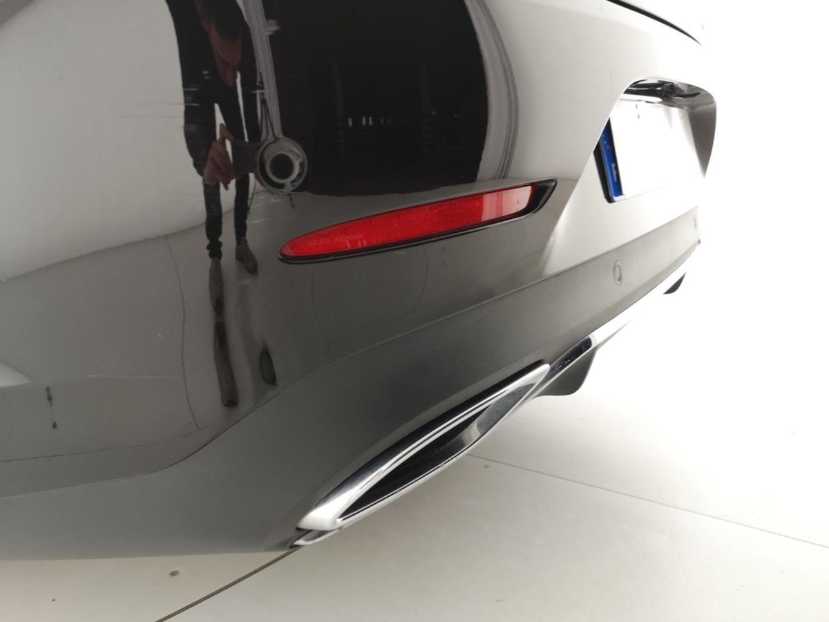 Mercedes-Benz CLS 400 d 4Matic Auto Premium Plus (6)