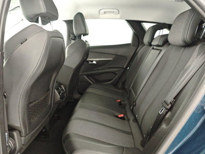 Peugeot 3008 BlueHDi 130 S&S EAT8 Allure Pack (13)