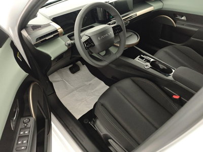 Lancia Ypsilon 1.2 mhev Edizione Limitata Cassina e-dct (8)