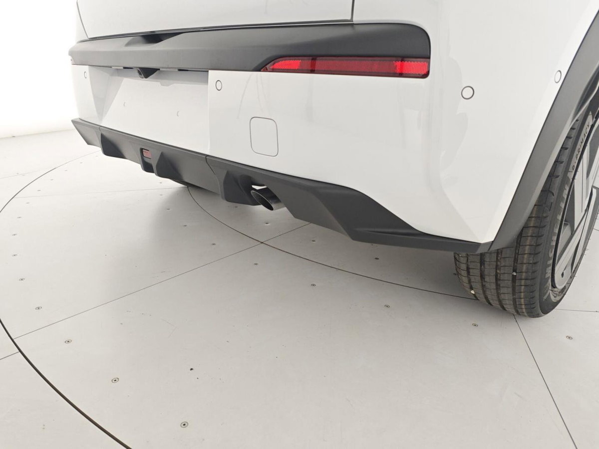 Lancia Ypsilon 1.2 mhev Edizione Limitata Cassina e-dct (6)