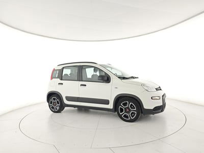 Fiat Panda 1.0 FireFly S&S Hybrid City Cross usata