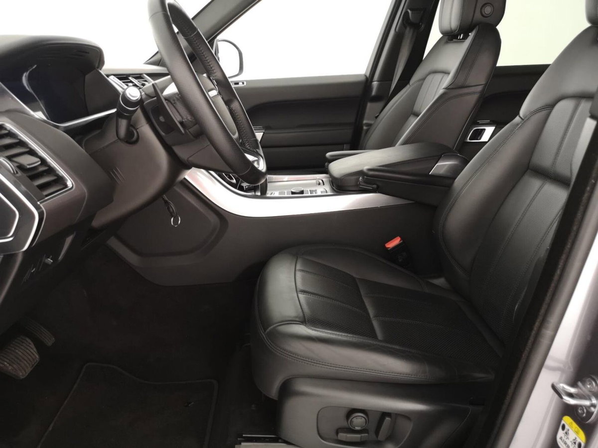 Land Rover Range Rover Sport 3.0 SDV6 249 CV HSE (9)