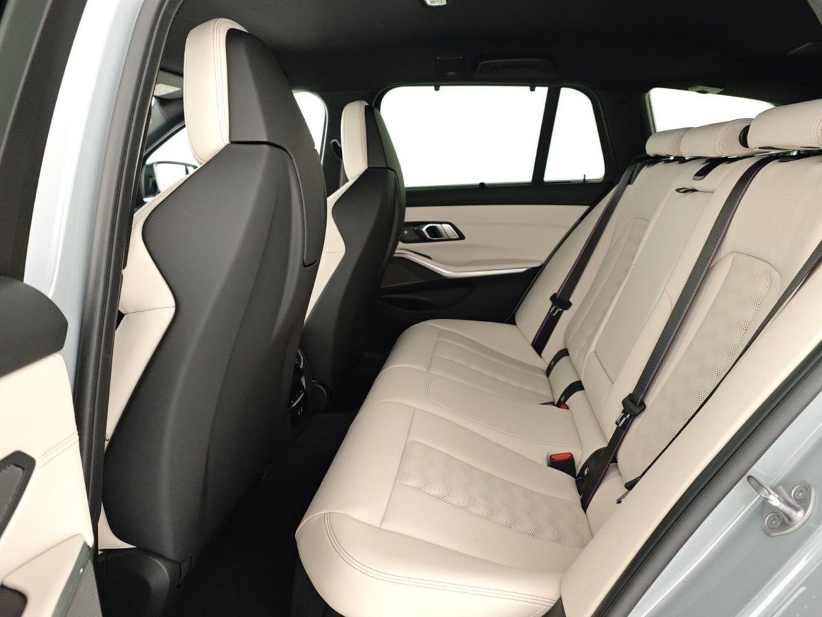 BMW Serie 3 Touring M3 Touring 3.0 Competition M xdrive auto (18)