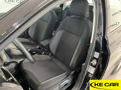 Volkswagen Taigo 1.0 tsi Life 115cv (14)