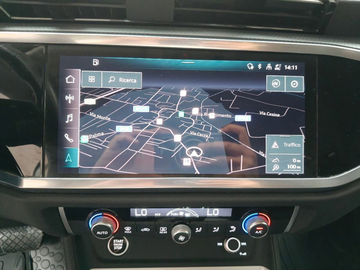Audi Q3 40 TDI quattro S tronic Business Advanced (10)
