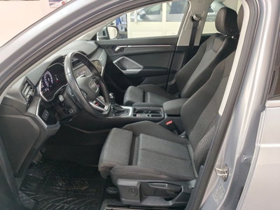 Audi Q3 40 TDI quattro S tronic Business Advanced (18)
