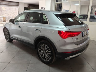Audi Q3 40 TDI quattro S tronic Business Advanced (4)