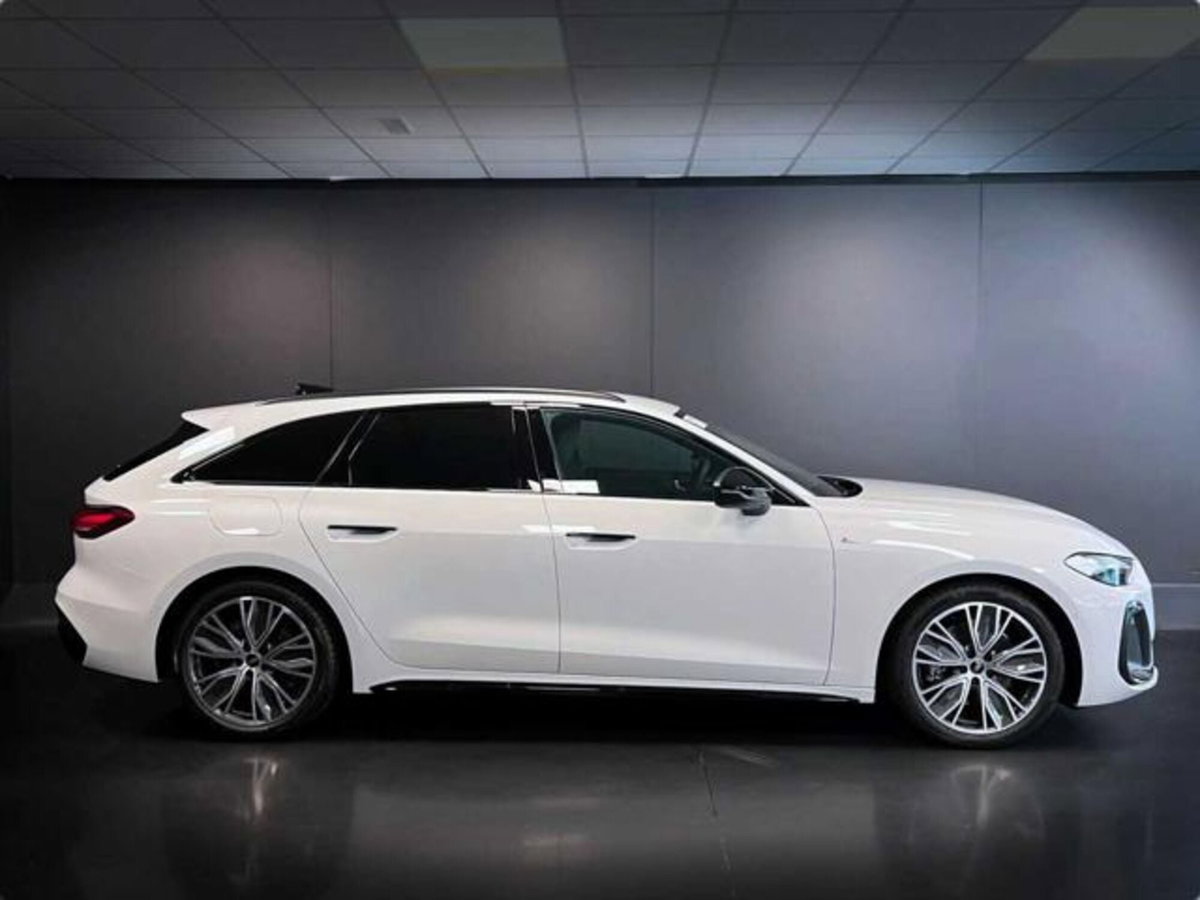 Audi A5 Avant 2.0 tdi mhev+ S line edition 204cv s-tronic (9)