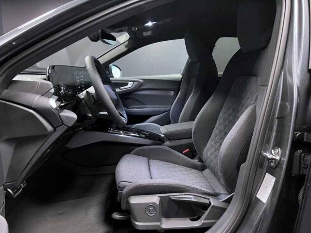 Audi A5 Avant 2.0 tdi mhev+ S line edition 204cv s-tronic (18)