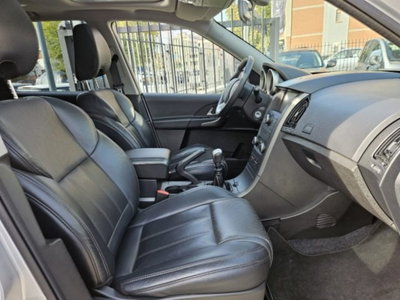 Mahindra XUV500 XUV500 2.2 16V AWD W10 (10)