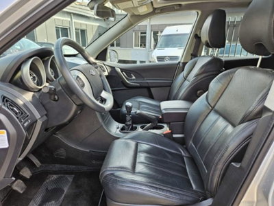 Mahindra XUV500 XUV500 2.2 16V AWD W10 (8)