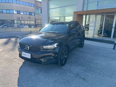 Volvo XC40 T4 Recharge Plug-in Hybrid R-design usata