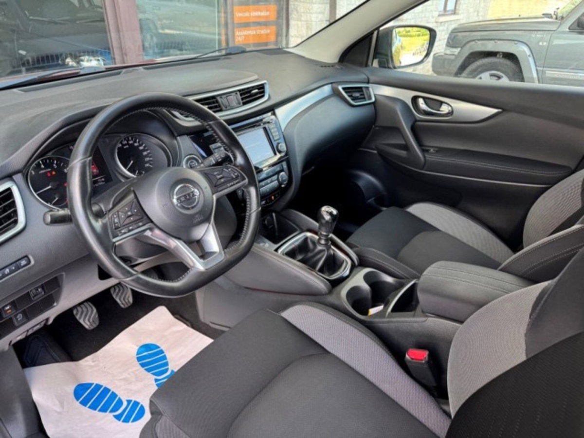 Nissan Qashqai 1.2 DIG-T N-Connecta (16)