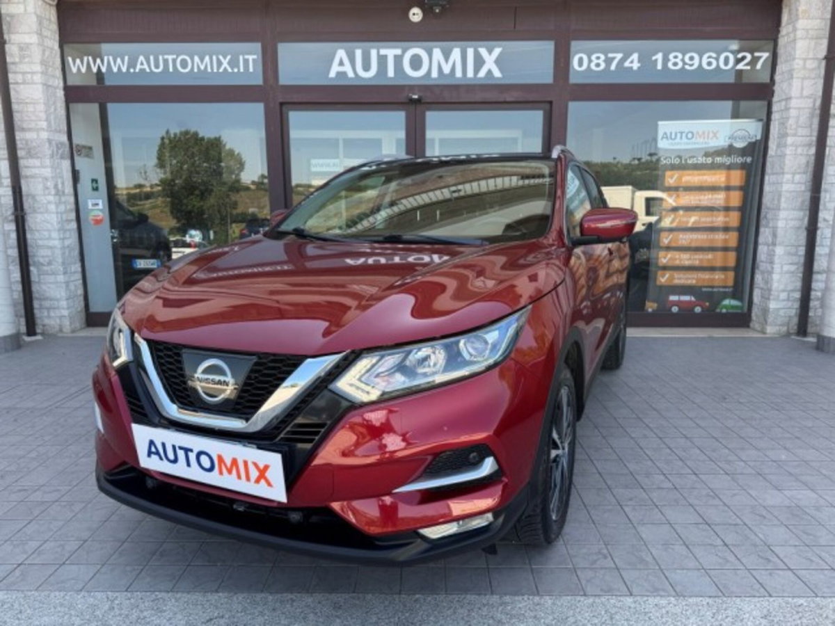 Nissan Qashqai 1.2 DIG-T N-Connecta (2)