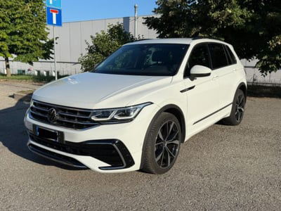 Volkswagen Tiguan 2.0 TDI 150 CV SCR DSG 4MOTION R-Line usata