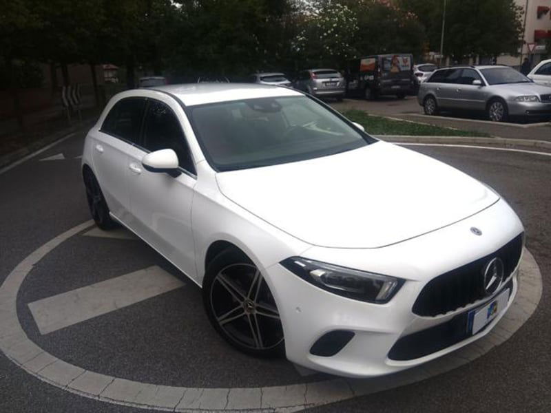 Mercedes-Benz Classe A Sedan 220 d Automatic 4p. Sport