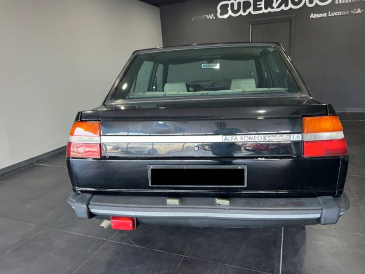 Alfa Romeo Giulietta 1.6 (4)