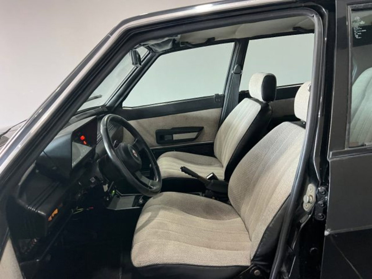 Alfa Romeo Giulietta 1.6 (6)