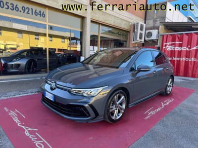 Volkswagen Golf 1.5 eTSI 130 CV EVO ACT DSG R-Line usata