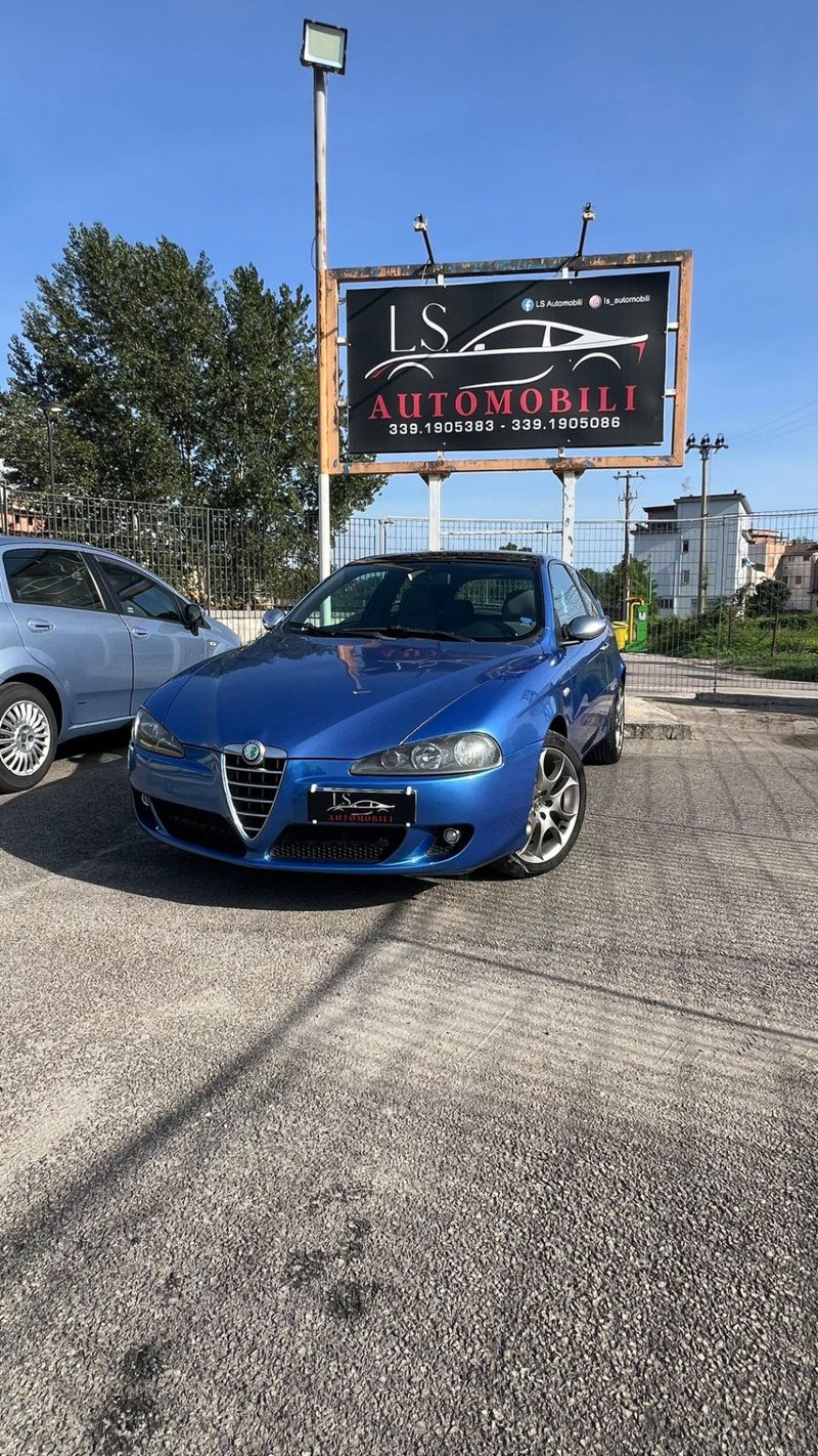 Alfa Romeo 147 1.9 JTD (120) 3 porte Black Line