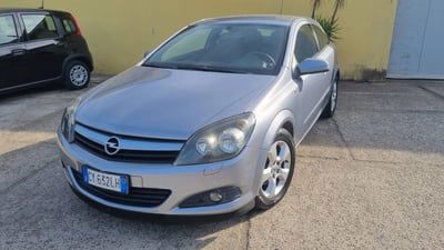Opel Astra GTC 1.7 CDTI 101CV 3 porte Cosmo usata