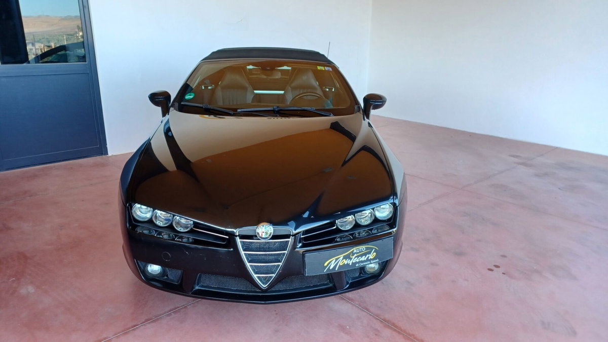 Alfa Romeo Spider 2.2 JTS Exclusive (2)
