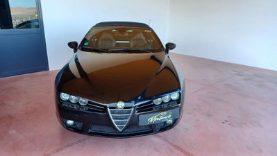 Alfa Romeo Spider 2.2 JTS Exclusive (2)