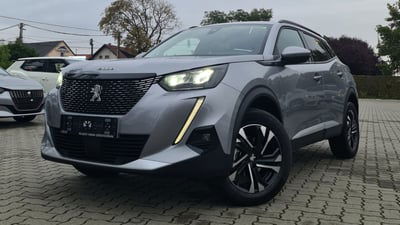 Peugeot 2008 1.2 puretech Active s&s 100cv usata