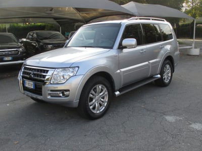 Mitsubishi Pajero 3.2 DI-D 16V aut. 5p. Intense DPF usata