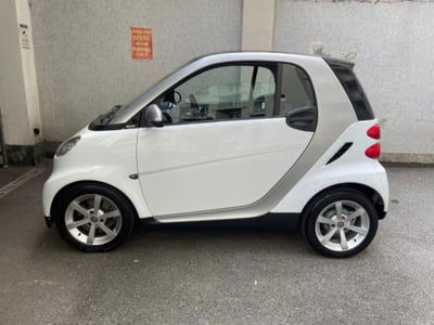 smart Fortwo 1000 52 kW MHD coupé pulse usata