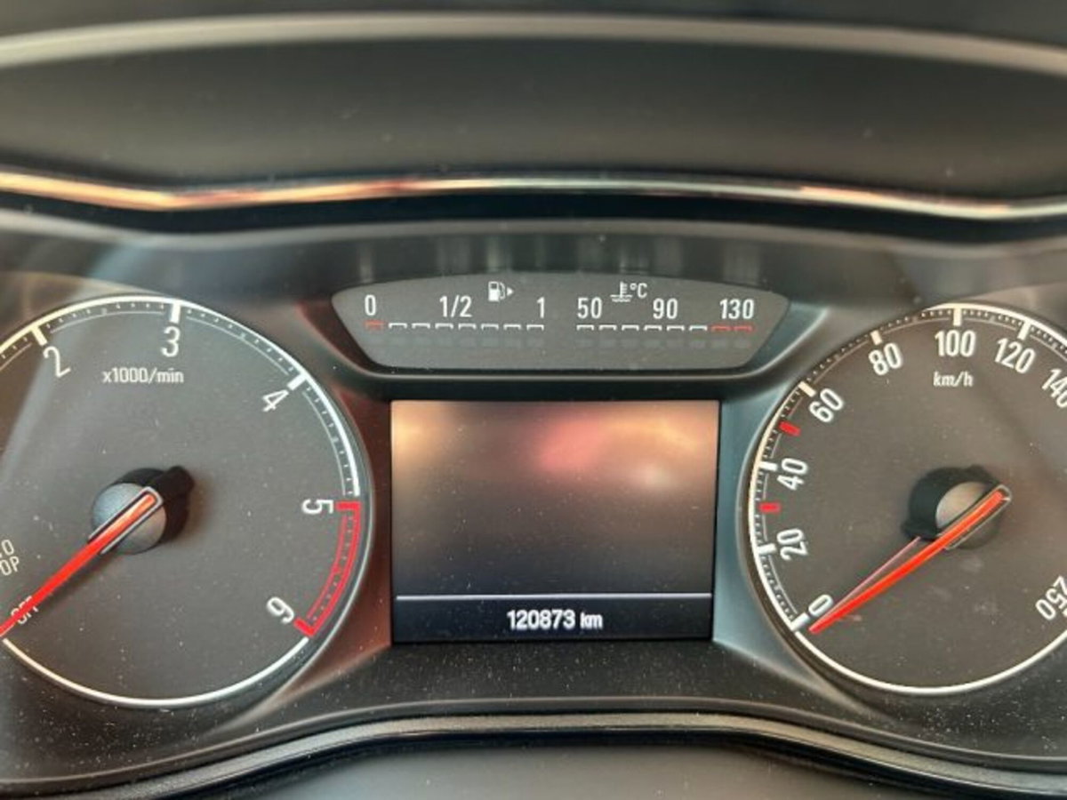Opel Zafira 1.6 CDTi 120CV Start&Stop Advance (9)