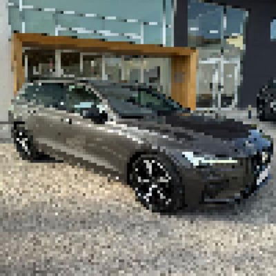 Volvo V60 B3 automatico Plus Dark usata