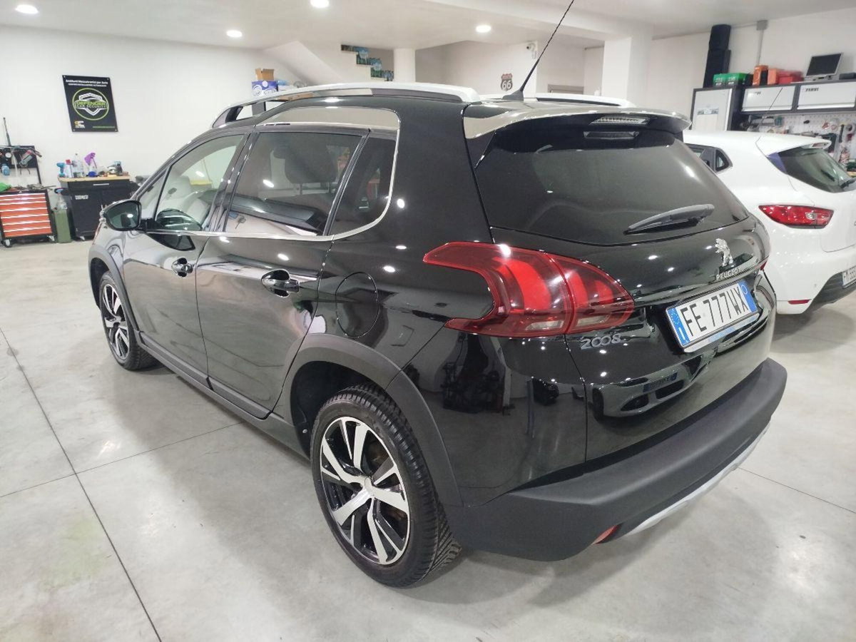 Peugeot 2008 100 Allure (7)