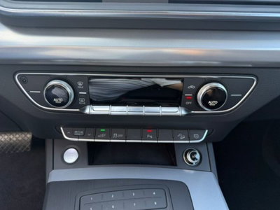 Audi Q5 2.0 TFSI quattro S tronic Business (19)