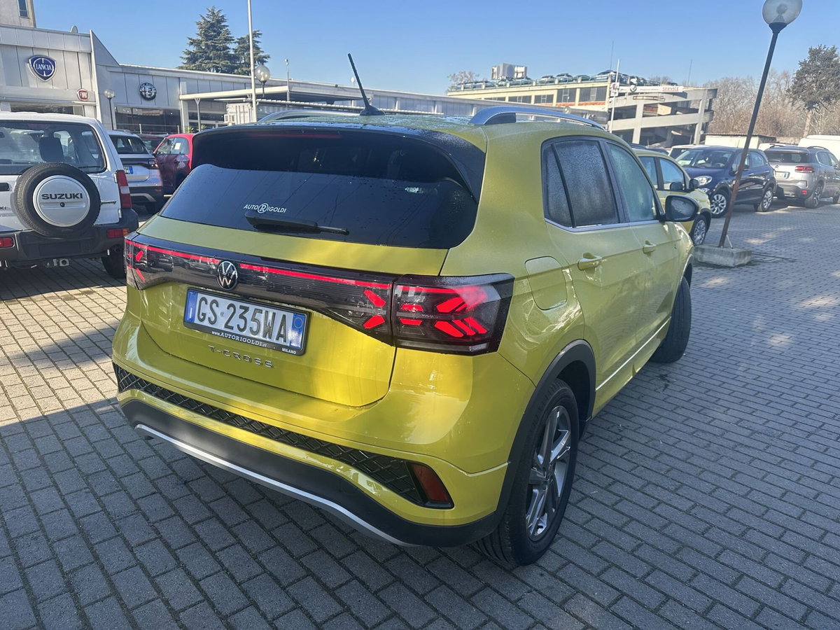 Volkswagen T-Cross 1.0 tsi R-Line 115cv (5)