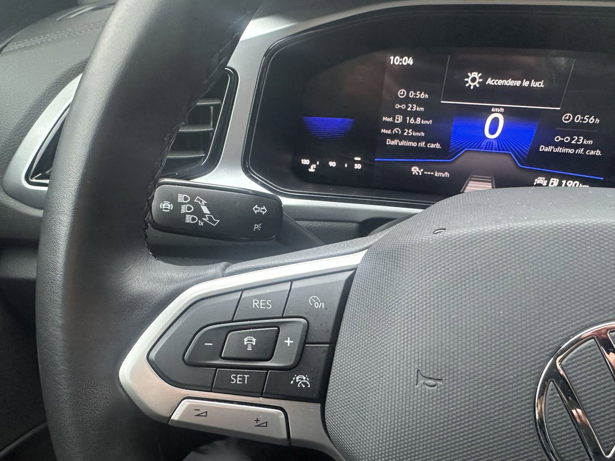 Volkswagen T-Roc 2.0 tdi Life 115cv (14)