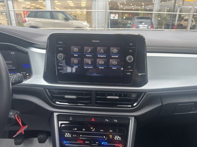 Volkswagen T-Roc 2.0 tdi Life 115cv (17)