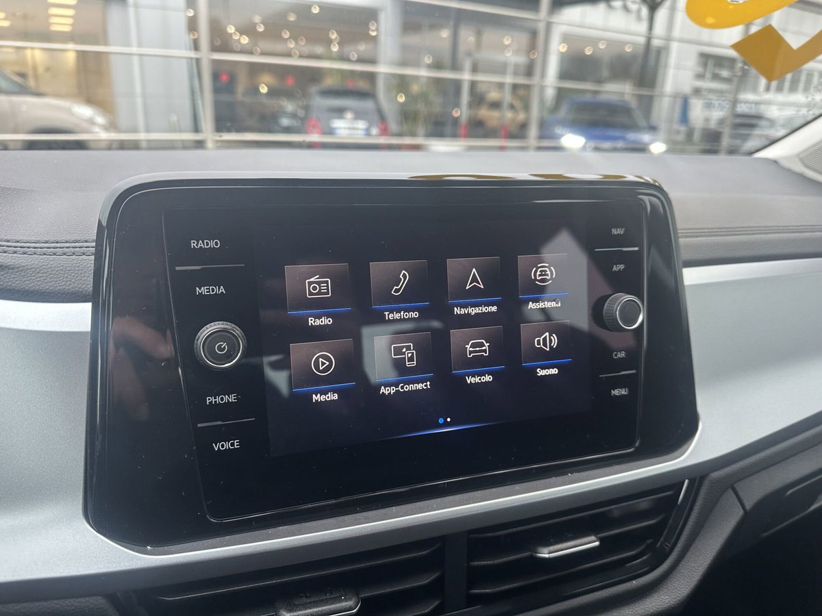 Volkswagen T-Roc 2.0 tdi Life 115cv (19)