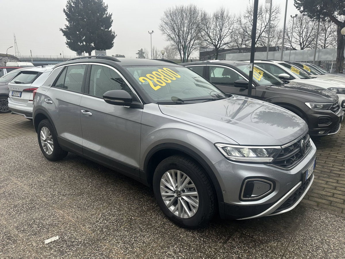 Volkswagen T-Roc 2.0 tdi Life 115cv (4)