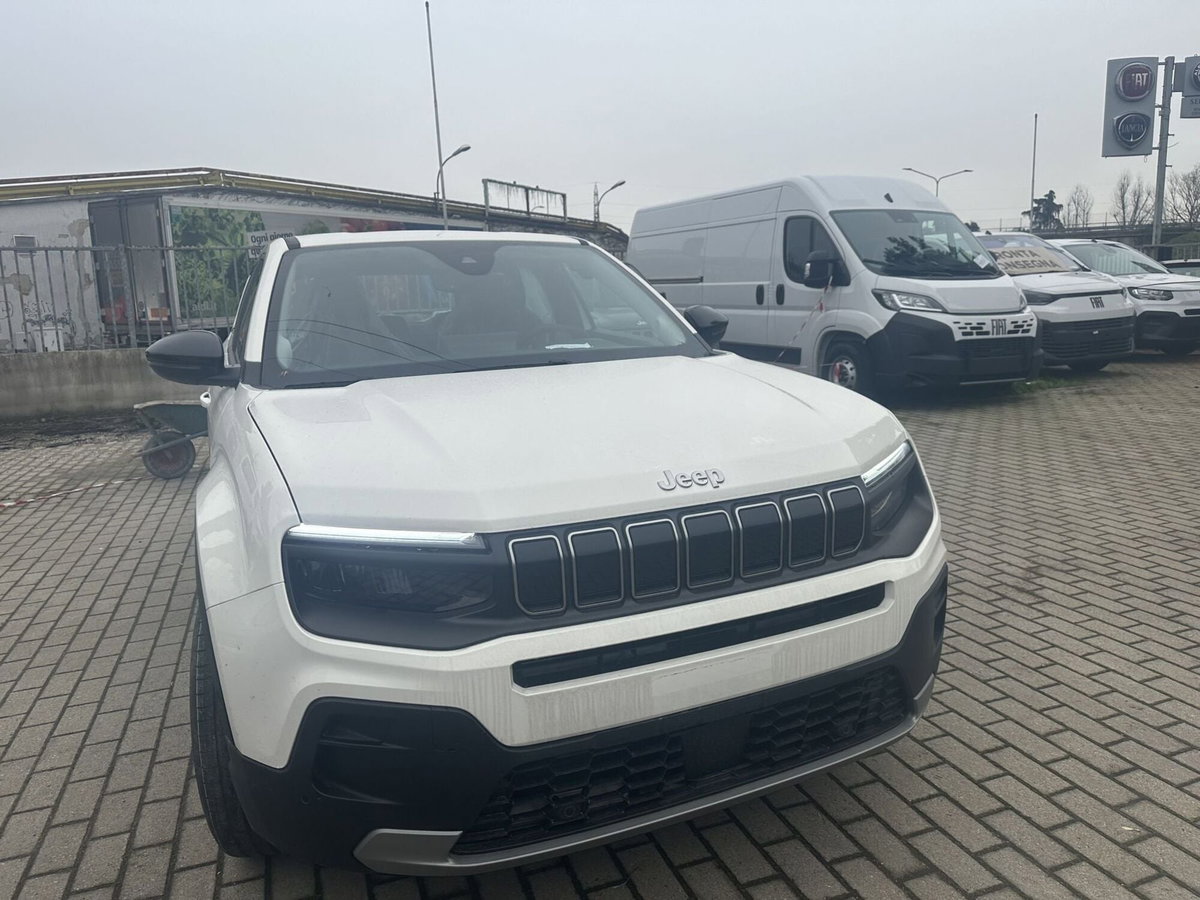 Jeep Avenger 1.2 turbo Longitude fwd 100cv (3)