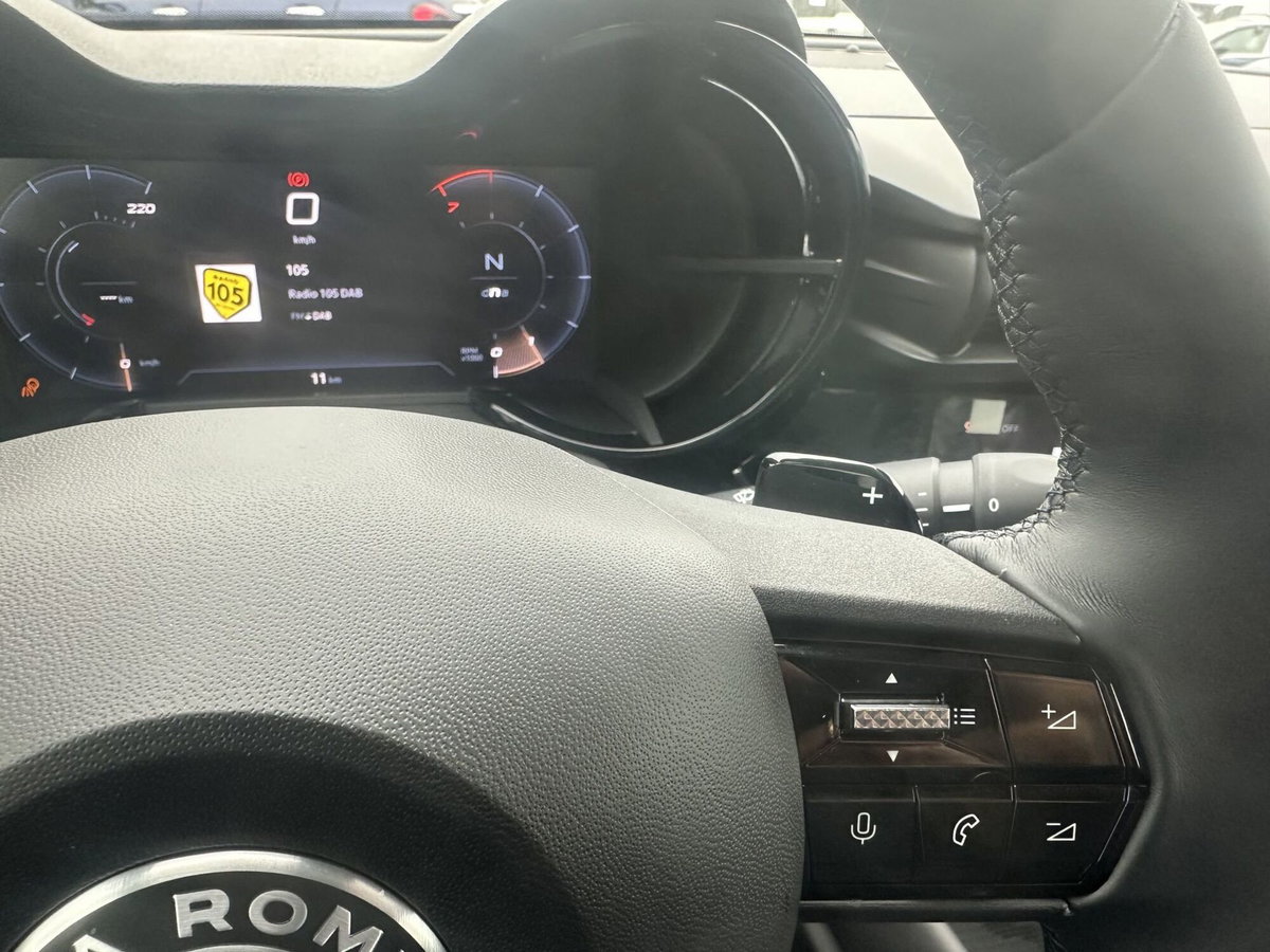 Alfa Romeo Junior elettrica Speciale 156cv (16)