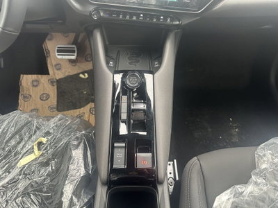 Alfa Romeo Junior elettrica Speciale 156cv (20)
