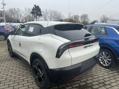 Alfa Romeo Junior elettrica Speciale 156cv (7)