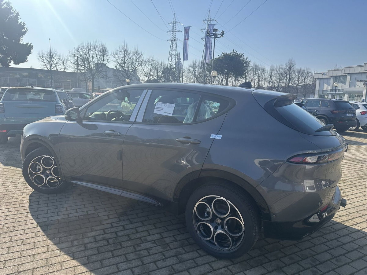 Alfa Romeo Tonale 1.5 hybrid Sprint 130cv tct7 (5)